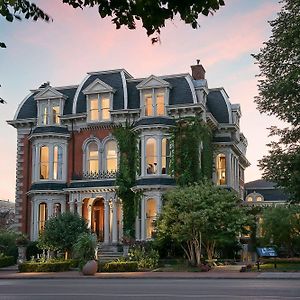 The Mansion On Delaware Avenue